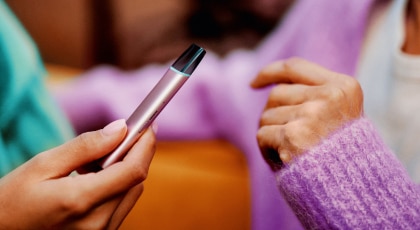 E-Cigarettes vs Vapes