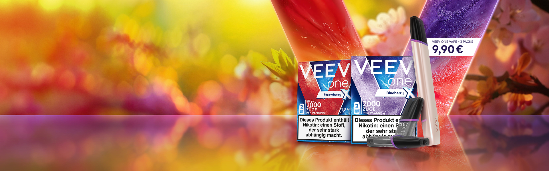 VEEV Gerät mit zwei Packs VEEV ONE Pods in Strawberry X und Blueberry X vor einem blumigen Hintergrund
