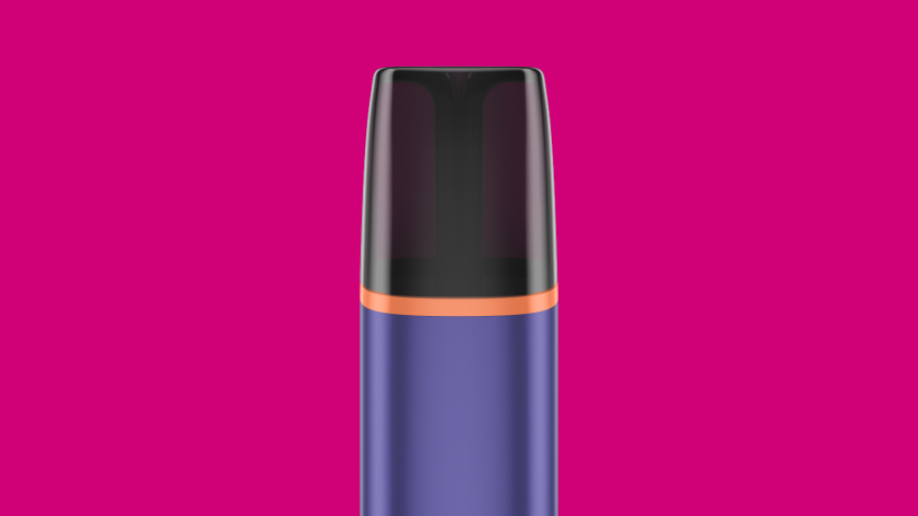  Close up of the VEEV ONE mouthpiece with red ring.