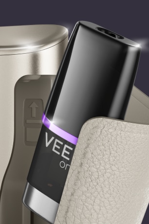 Detalle del hueco para el segundo vaper de VEEV ONE PLUS