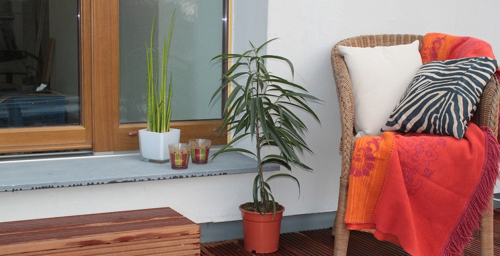Klimatyczny balkon w bloku